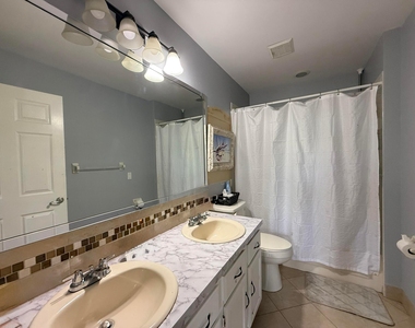 6050 Linton Street - Photo Thumbnail 10