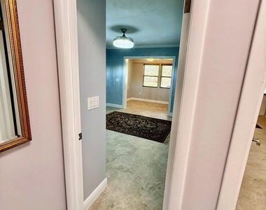 916 Savannas Point Drive - Photo Thumbnail 43