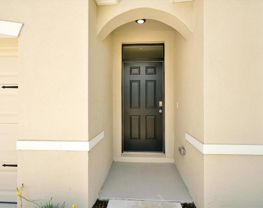 10695 Sw Prato Way - Photo Thumbnail 2