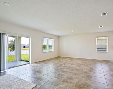 10695 Sw Prato Way - Photo Thumbnail 13