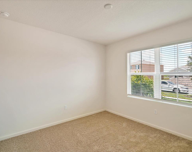 10695 Sw Prato Way - Photo Thumbnail 6