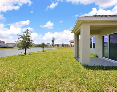 10695 Sw Prato Way - Photo Thumbnail 18