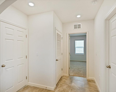 10695 Sw Prato Way - Photo Thumbnail 5