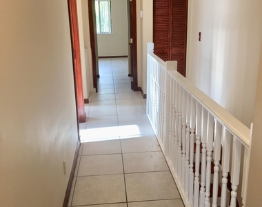 139 Sparrow Drive - Photo Thumbnail 10