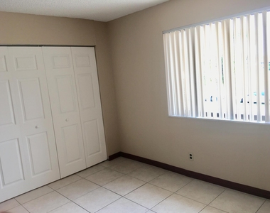 139 Sparrow Drive - Photo Thumbnail 11