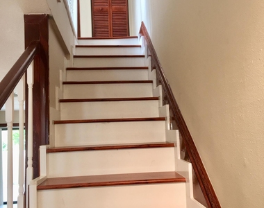 139 Sparrow Drive - Photo Thumbnail 7