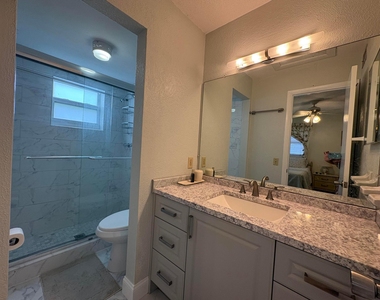 108 Ne 20th Avenue Ne - Photo Thumbnail 16