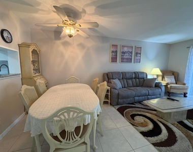 108 Ne 20th Avenue Ne - Photo Thumbnail 9