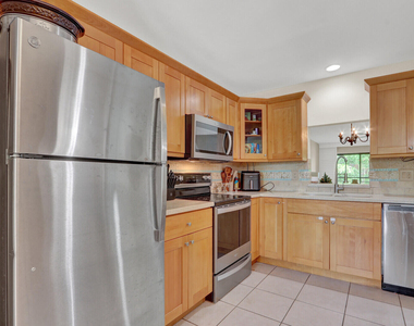 2916 Sw 22nd Circle - Photo Thumbnail 2