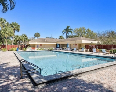 2916 Sw 22nd Circle - Photo Thumbnail 17