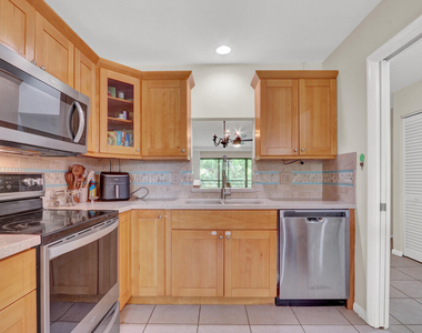 2916 Sw 22nd Circle - Photo Thumbnail 1