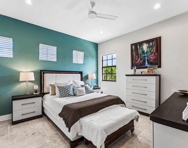 7616 Old Thyme Court - Photo Thumbnail 18