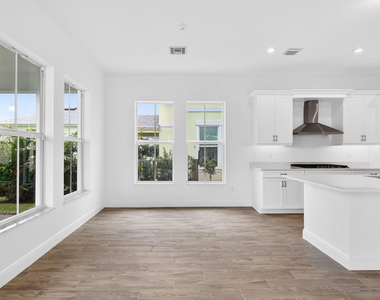 7932 Sw Ann Street - Photo Thumbnail 13