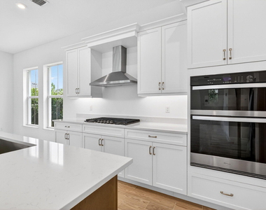 7932 Sw Ann Street - Photo Thumbnail 9