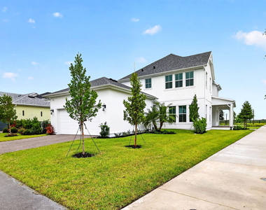 7932 Sw Ann Street - Photo Thumbnail 3