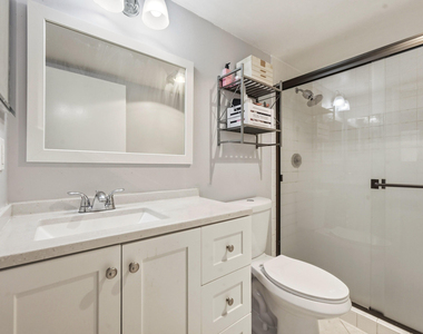 2181 Woolbright Road - Photo Thumbnail 12