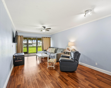 2181 Woolbright Road - Photo Thumbnail 6