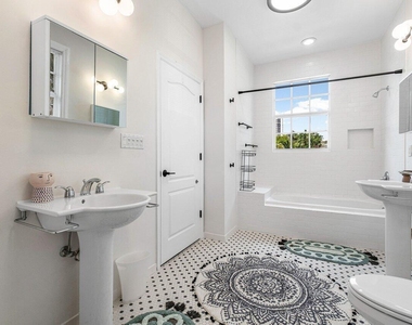 783 Toledo Drive - Photo Thumbnail 28