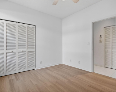 10251 Nw 62nd Drive - Photo Thumbnail 32