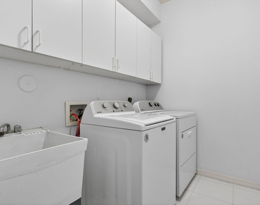 10251 Nw 62nd Drive - Photo Thumbnail 41