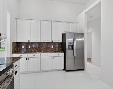 10251 Nw 62nd Drive - Photo Thumbnail 23