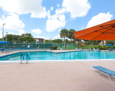7081 Environ Boulevard - Photo Thumbnail 37