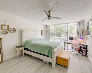 7081 Environ Boulevard - Photo Thumbnail 17