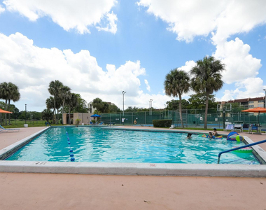 7081 Environ Boulevard - Photo Thumbnail 35