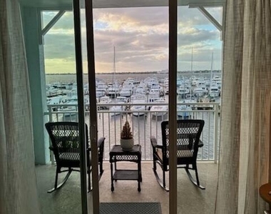 875 Nw Flagler Avenue - Photo Thumbnail 5