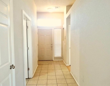 3301 Buckingham Place - Photo Thumbnail 7