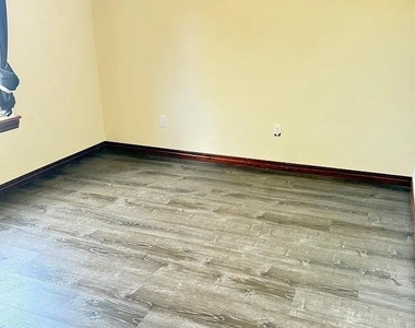 11000 Sw 8th Street - Photo Thumbnail 7