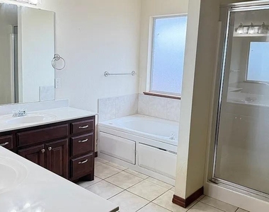 11000 Sw 8th Street - Photo Thumbnail 11