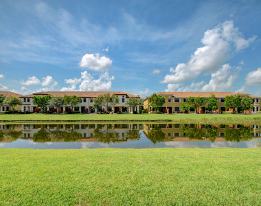 10385 Wellington Parc Drive - Photo Thumbnail 12