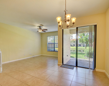 10385 Wellington Parc Drive - Photo Thumbnail 10