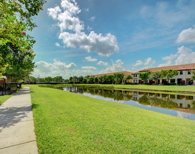 10385 Wellington Parc Drive - Photo Thumbnail 51