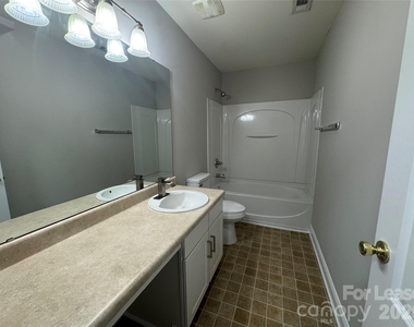 10921 Rousay Road - Photo Thumbnail 7