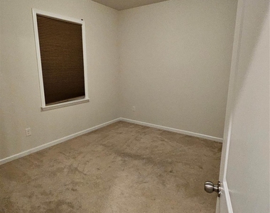 9578 Kartey Avenue Nw - Photo Thumbnail 36