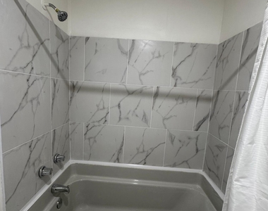 804 Orange Avenue - Photo Thumbnail 7