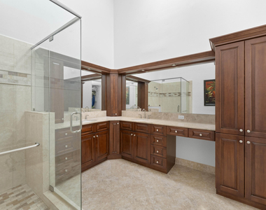 129 Spruce Street - Photo Thumbnail 30