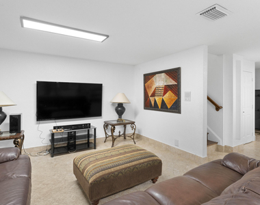 129 Spruce Street - Photo Thumbnail 40