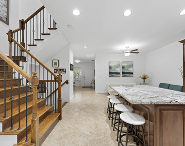 129 Spruce Street - Photo Thumbnail 47