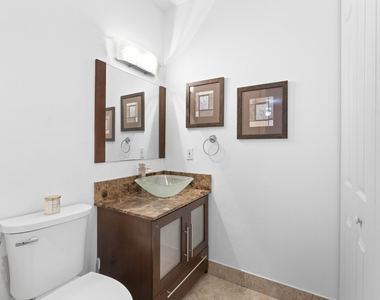 129 Spruce Street - Photo Thumbnail 41