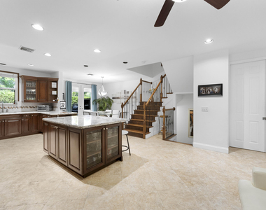 129 Spruce Street - Photo Thumbnail 42