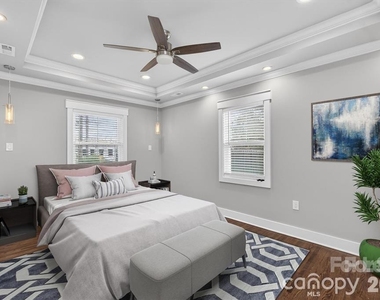 307 E Peterson Drive - Photo Thumbnail 2