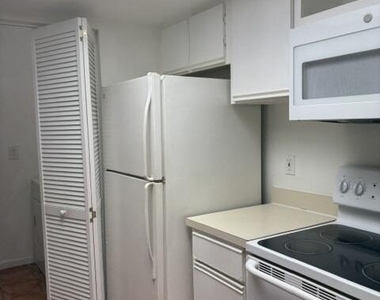9144 W Atlantic Boulevard - Photo Thumbnail 2
