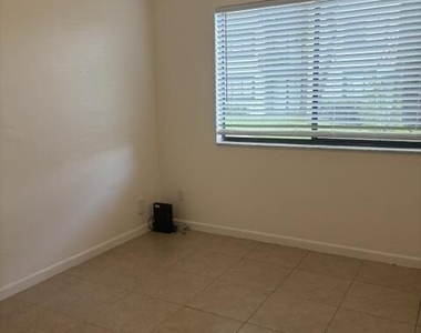 9144 W Atlantic Boulevard - Photo Thumbnail 6
