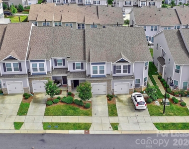 915 Emma Kate Court - Photo Thumbnail 33