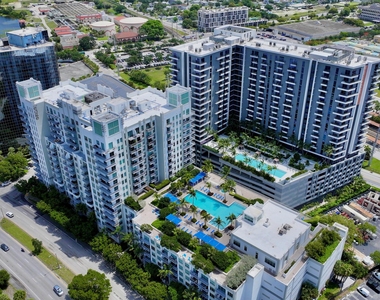 300 S Australian Avenue - Photo Thumbnail 64