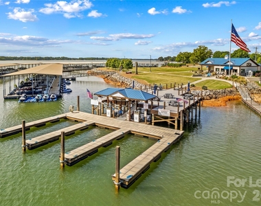 182 Commodore Loop - Photo Thumbnail 35