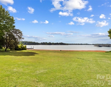 182 Commodore Loop - Photo Thumbnail 31